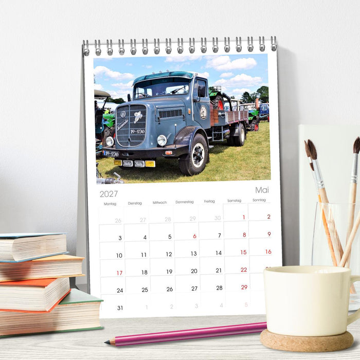 LKW - Oldtimer (CALVENDO Tischplaner A5H 2027)