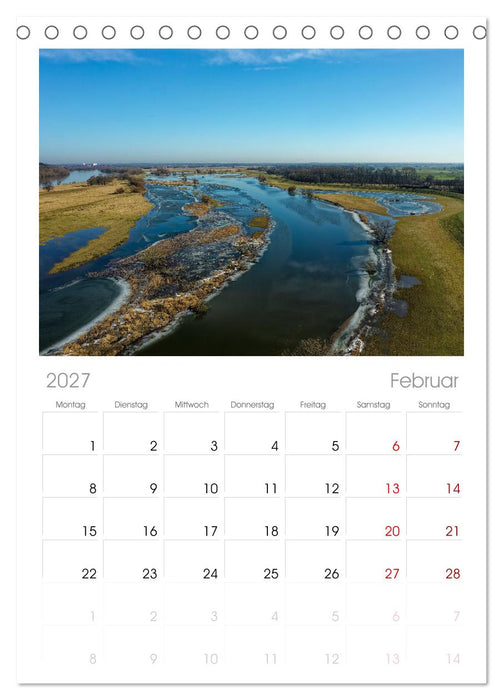 Flusslandschaft Elbe (CALVENDO Tischplaner A5H 2027)