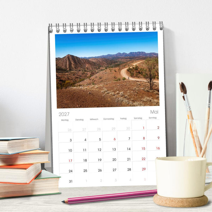 Outback Australien (CALVENDO Tischplaner A5H 2027)