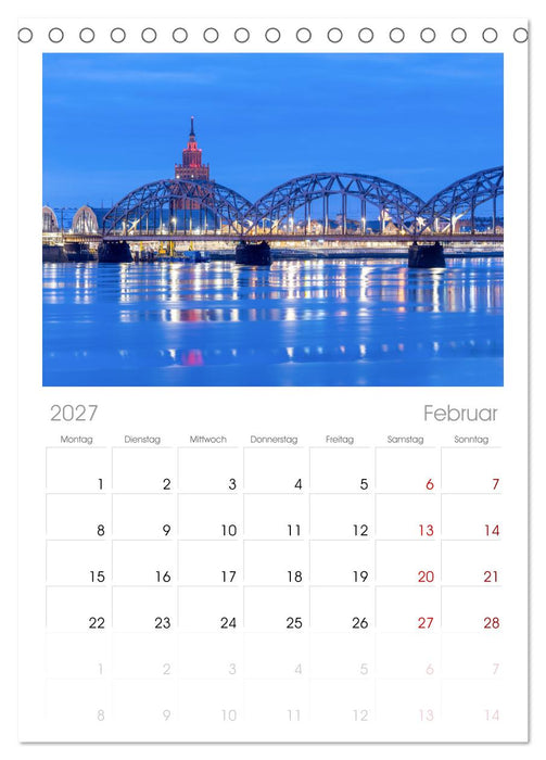 Riga - Paris des Ostens (CALVENDO Tischplaner A5H 2027)