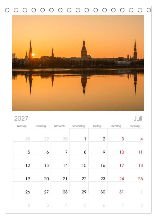 Riga - Paris des Ostens (CALVENDO Tischplaner A5H 2027)