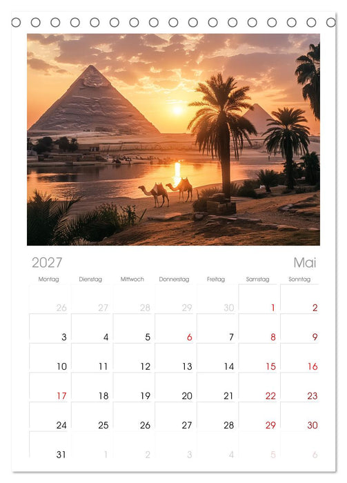 Im Schatten der Pyramidern (CALVENDO Tischplaner A5H 2027)