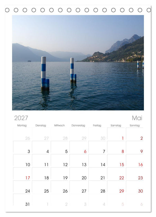 Romantischer Lago d'Iseo (CALVENDO Tischplaner A5H 2027)