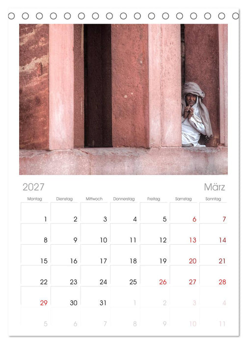 Indiens Gesichter (CALVENDO Tischplaner A5H 2027)