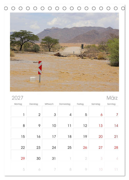 Roadtrip in Namibia (CALVENDO Tischplaner A5H 2027)