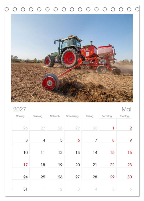 Landtechnik im Einsatz (CALVENDO Tischplaner A5H 2027)