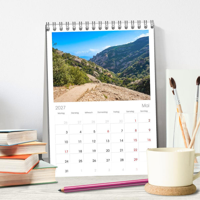 Montserrat Wanderung (CALVENDO Tischplaner A5H 2027)