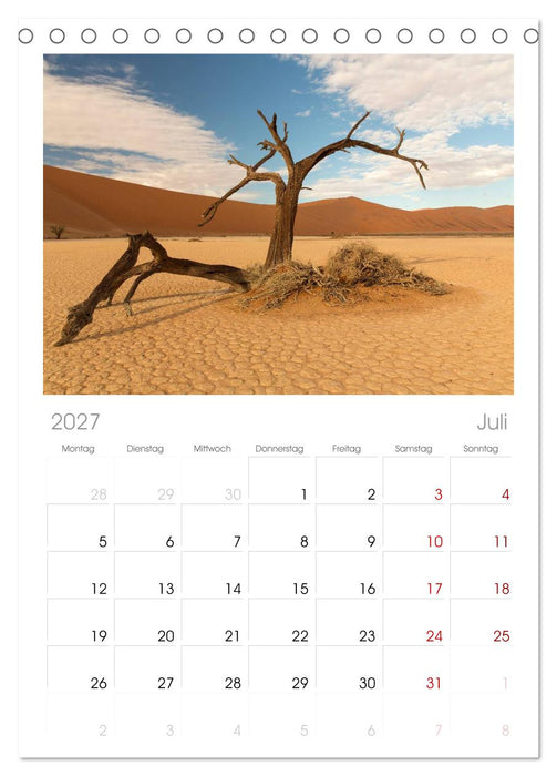 Lichterfülltes Namibia (CALVENDO Tischplaner A5H 2027)