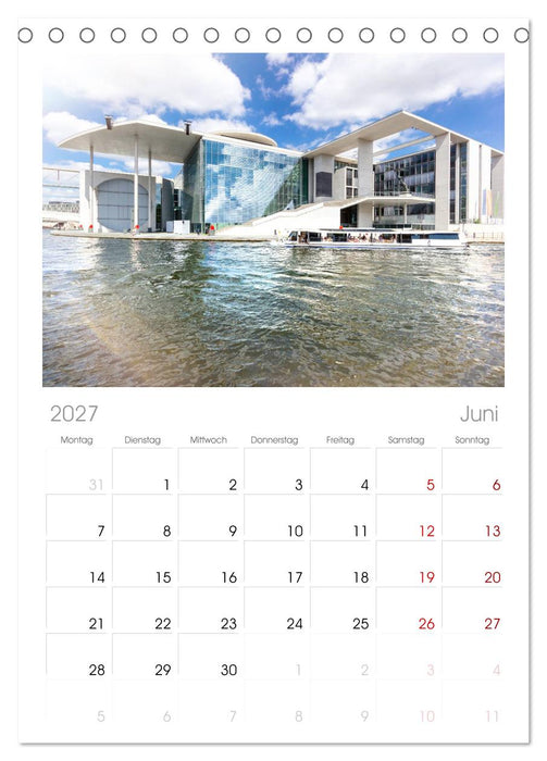 SOMMER IN BERLIN (CALVENDO Tischplaner A5H 2027)
