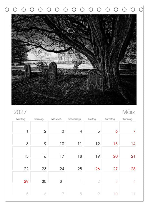 Gothic Fantasy (CALVENDO Tischplaner A5H 2027)