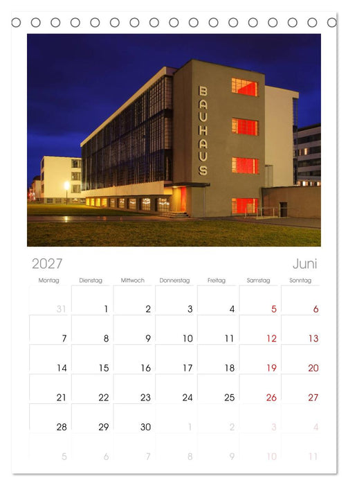 Dessau (CALVENDO Tischplaner A5H 2027)