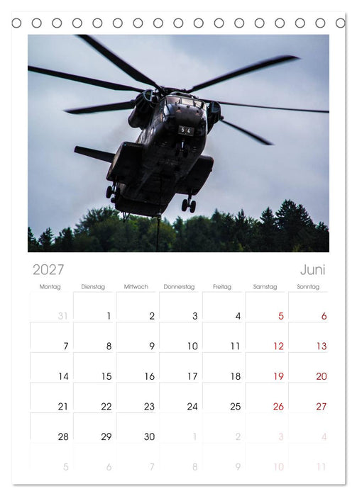 Hubschrauber im Einsatz (CALVENDO Tischplaner A5H 2027)
