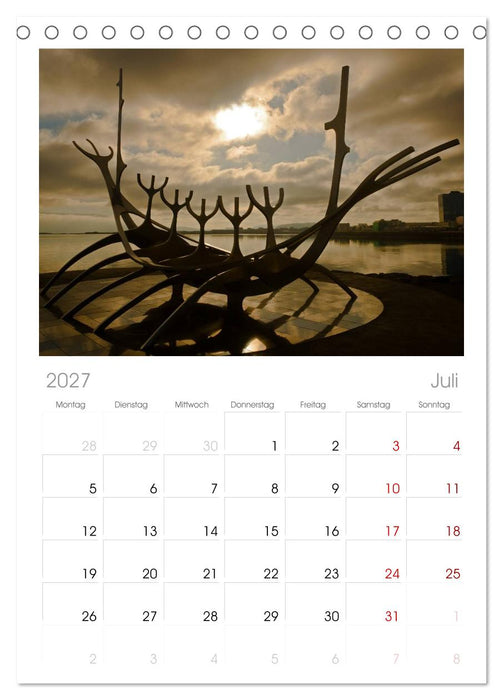 Island (CALVENDO Tischplaner A5H 2027)