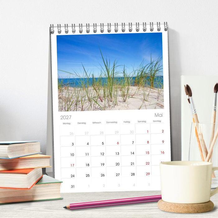Sonne, Strand & Meer (CALVENDO Tischplaner A5H 2027)