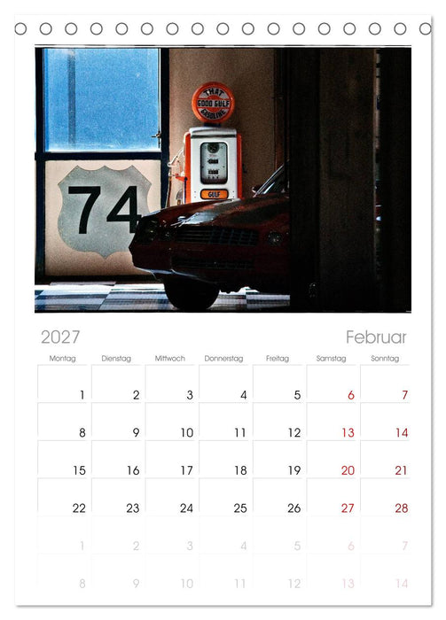 Oldtimer auf Tour (CALVENDO Tischplaner A5H 2027)