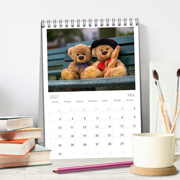 Travelling Teddy (CALVENDO Tischplaner A5H 2027)