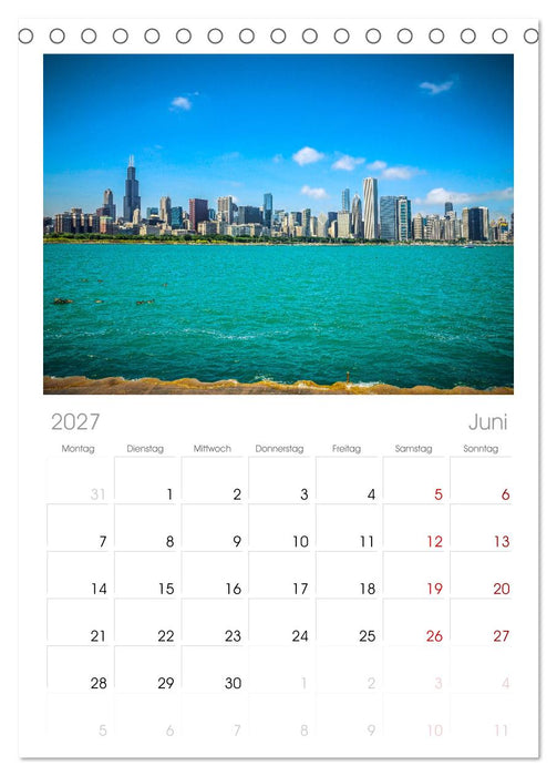 Chicago Impressionen (CALVENDO Tischplaner A5H 2027)