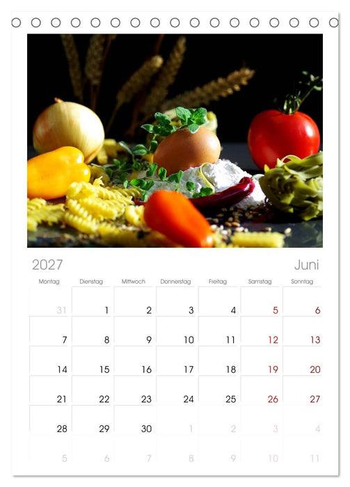 Pasta Kreationen (CALVENDO Tischplaner A5H 2027)