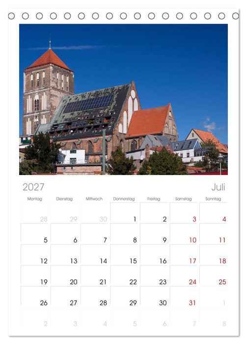 Ostseeperle Rostock (CALVENDO Tischplaner A5H 2027)
