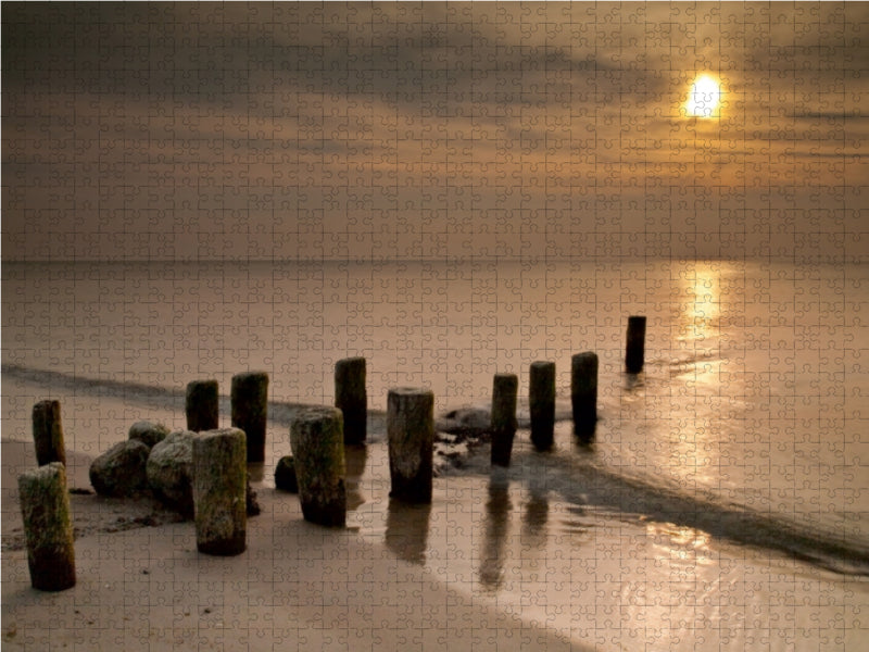 Buhnen an der Ostseeküste mit Sonnenuntergang - CALVENDO Foto-Puzzle - calvendoverlag 29.99