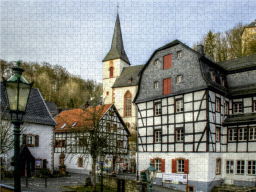 Blick auf das Rathaus und Kirche in Blankenheim - CALVENDO Foto-Puzzle - calvendoverlag 29.99