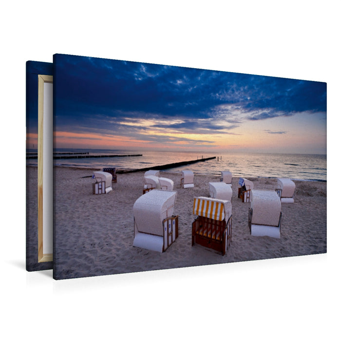 Premium Textil-Leinwand Premium Textil-Leinwand 120 cm x 80 cm quer Strandkörbe am Strand