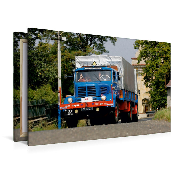 Premium Textil-Leinwand Premium Textil-Leinwand 120 cm x 80 cm quer Ein Motiv aus dem Kalender Klassische Lastkraftwagen