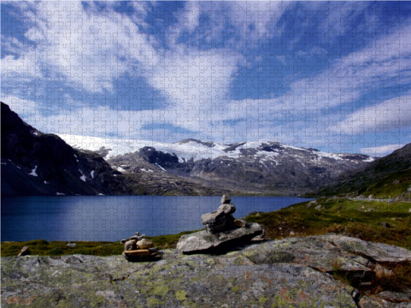 Aufgestapelte Varden vor einem Fjord - CALVENDO Foto-Puzzle - calvendoverlag 29.99