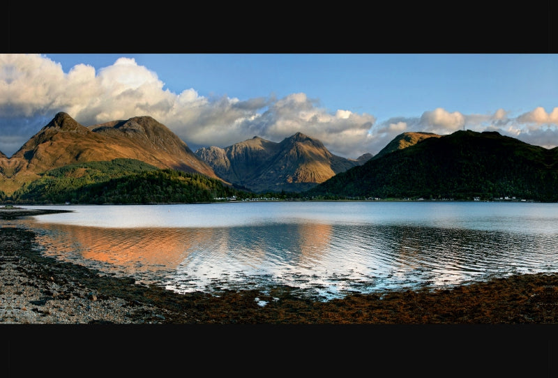 Toile textile haut de gamme Toile textile haut de gamme 120 cm x 80 cm Paysage Panorama, Glen Coe Village, Écosse 