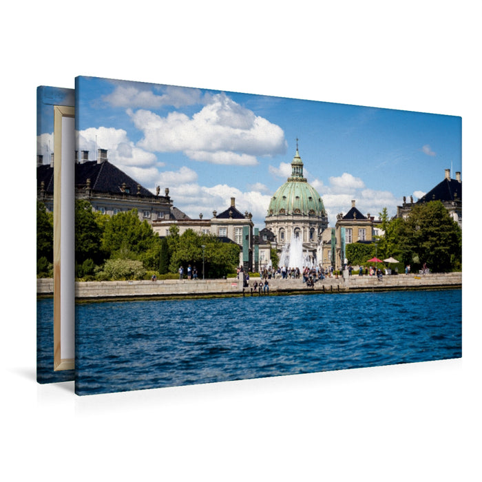 Premium Textil-Leinwand Premium Textil-Leinwand 120 cm x 80 cm quer Schloss Amalienborg, Marmorkirche (Kopenhagen)