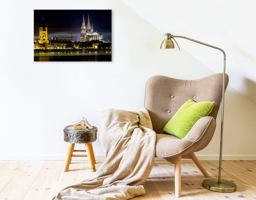 Premium Textil-Leinwand Premium Textil-Leinwand 75 cm x 50 cm quer Köln - Panorama mit Dom und Groß St. Martin