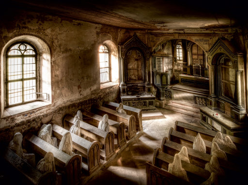 "Ghost Chapel" - alte, verlassene Kirche in Tschechien - CALVENDO Foto-Puzzle - calvendoverlag 29.99