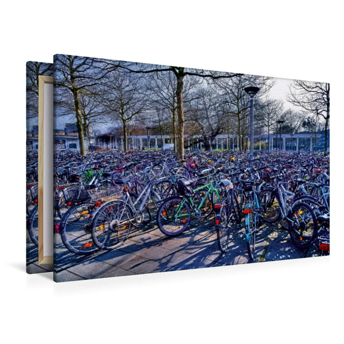Premium Textil-Leinwand Premium Textil-Leinwand 120 cm x 80 cm quer Fahrräder auf dem Bahnhofsvorplatz