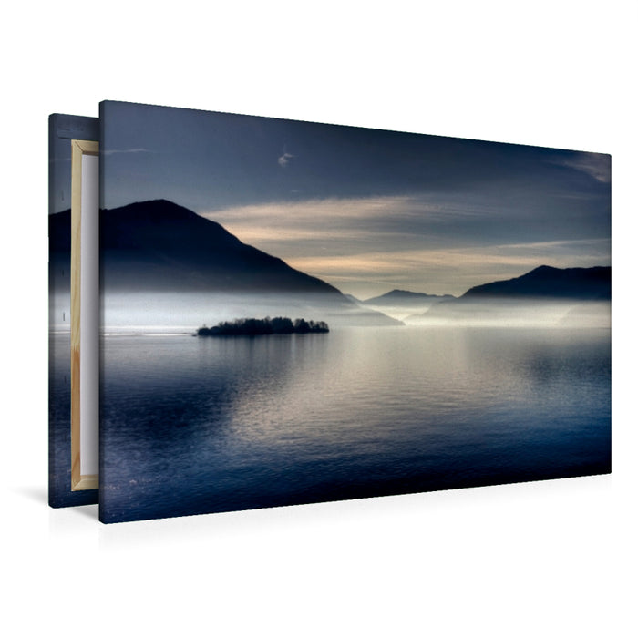 Premium Textil-Leinwand Premium Textil-Leinwand 120 cm x 80 cm quer Morgennebel auf dem Lago Maggiore