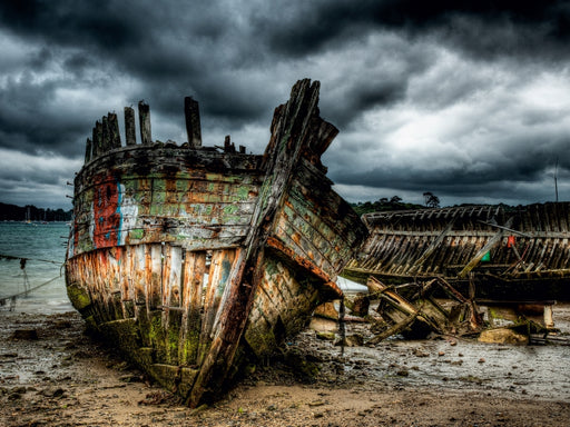 Wrack eines Fischereischiffes in der Bretagne - CALVENDO Foto-Puzzle - calvendoverlag 39.99