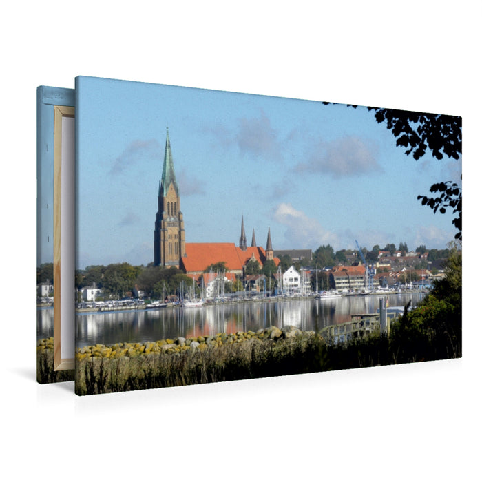 Premium Textil-Leinwand Premium Textil-Leinwand 120 cm x 80 cm quer Schleswig Stadthafen und Dom