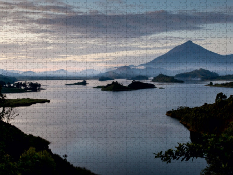 Lake Mutanda - CALVENDO Foto-Puzzle - calvendoverlag 29.99