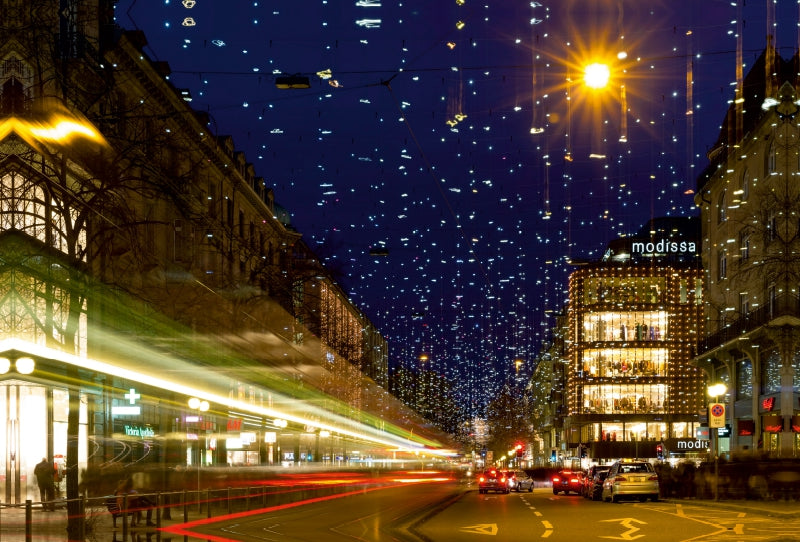 Premium Textil-Leinwand Premium Textil-Leinwand 120 cm x 80 cm quer Bahnhofstrasse in Zürich mit  Weihnachtsbeleuchtung