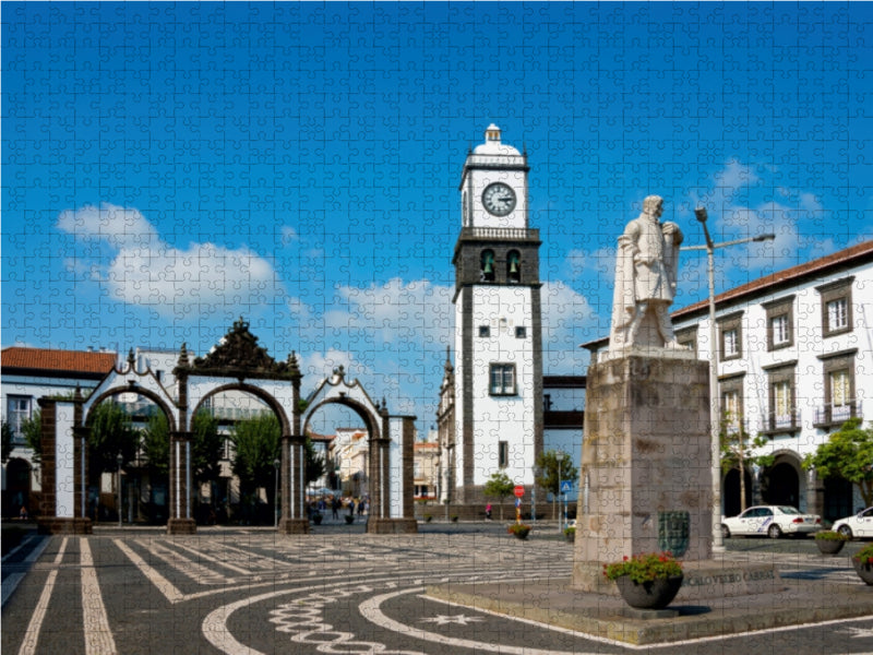 Ponta Delgada - Igreja Matriz de Sao Sebastiao und Portas da Cidade - CALVENDO Foto-Puzzle - calvendoverlag 29.99