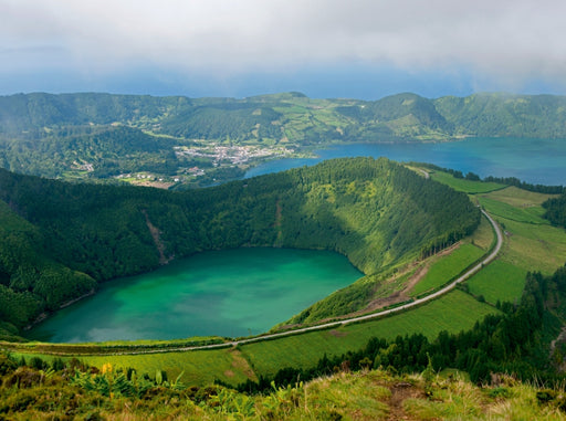 Sao Miguel: Caldeira das Sete Cidades - CALVENDO Foto-Puzzle - calvendoverlag 29.99