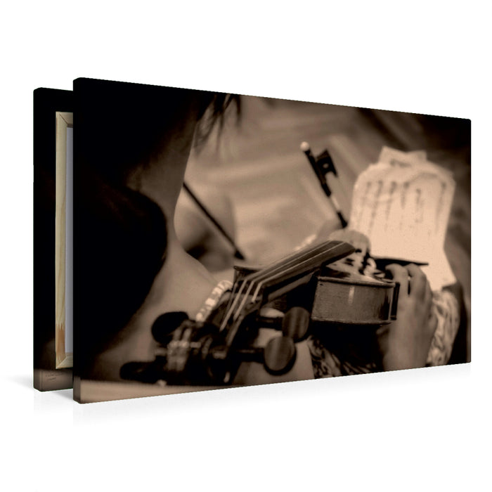 Premium Textil-Leinwand Premium Textil-Leinwand 90 cm x 60 cm quer Ein Motiv aus dem Kalender Geige - Bühne frei für ein Reichtum an Klangfarben