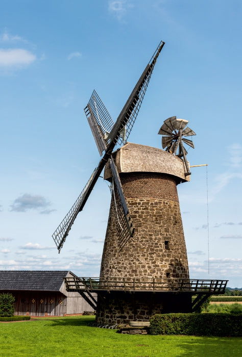 Premium Textil-Leinwand Premium Textil-Leinwand 80 cm x 120 cm  hoch Historische Windmühlen in Minden-Lübbecke: Königsmühle, Galerieholländer, Eilhausen