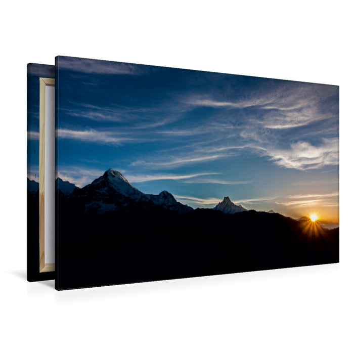 Premium Textil-Leinwand Premium Textil-Leinwand 120 cm x 80 cm quer Sonnenaufgang über dem Himalaya