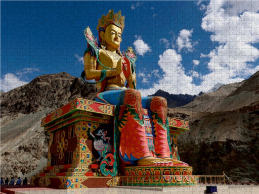 Statue of Maitreya Buddha (höhe ca. 32m) im Nubra-Tal - CALVENDO Foto-Puzzle - calvendoverlag 29.99