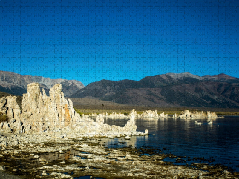 Mono Lake - bizarre Kalktuff-Gebilde - CALVENDO Foto-Puzzle - calvendoverlag 39.99