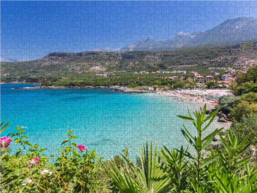 Küstenromanze in Stoupa zu Füßen des Taigeto-Gebirges - CALVENDO Foto-Puzzle - calvendoverlag 29.99