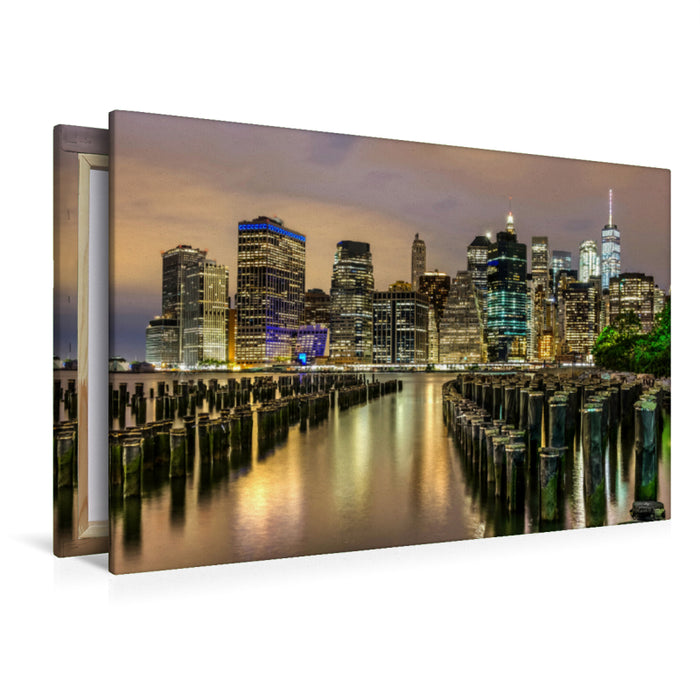 Premium Textil-Leinwand Premium Textil-Leinwand 120 cm x 80 cm quer Blick vom Brooklyn Bridge Park auf den East River und die Skyline von Manhattan