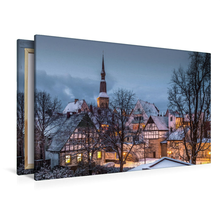 Premium Textil-Leinwand Premium Textil-Leinwand 120 cm x 80 cm quer Romantisch verschneite Altstadt von Osnabrück