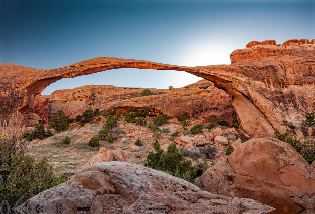 Premium Textil-Leinwand Premium Textil-Leinwand 120 cm x 80 cm quer Landscape Arch in Arches National Park