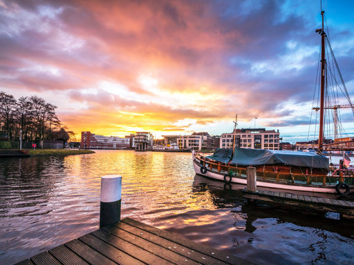 Alter Binnenhafen in Emden - CALVENDO Foto-Puzzle - calvendoverlag 29.99